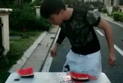 最新吃瓜搞笑段子视频,笑料百出！最新吃瓜搞笑段子视频大盘点