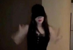 跳舞吃瓜事件最新消息视频,视频揭露惊人内幕