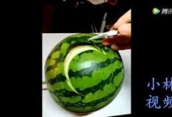 吃视频哈密瓜,哈密瓜视频大赏，尽享清凉甜蜜时光