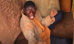 吃瓜返祖现场视频下载