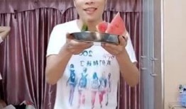 王子直播吃瓜是真的吗视频,揭秘网红直播背后的真相