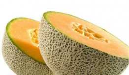 蜜瓜能不能带皮吃呢视频,揭秘能否带皮食用的真相