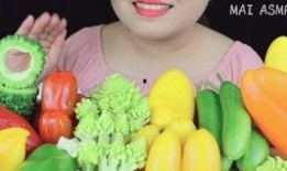 花妞吃山椒凤瓜视频,辣味十足，味蕾大满足！