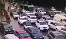 堵车吃瓜视频大全,堵车吃瓜视频大全，笑料百出，欢乐无限