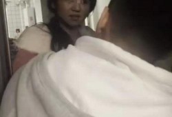 女生给男生发吃瓜视频,揭秘背后惊人真相！