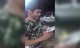 吃瓜封面的恶搞视频,笑料百出，揭秘网络恶搞的魅力