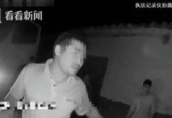 真人吃瓜群众视频,视频中的真实生活瞬间