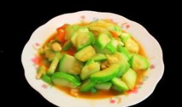 吃茭瓜的视频播放,视频带你领略家常美味制作过程