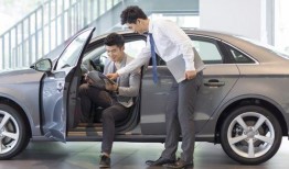 买车销售吃瓜视频大全下载,销售吃瓜视频大全下载，笑料百出！