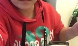 东北小妞吃瓜视频,揭秘娱乐圈幕后故事